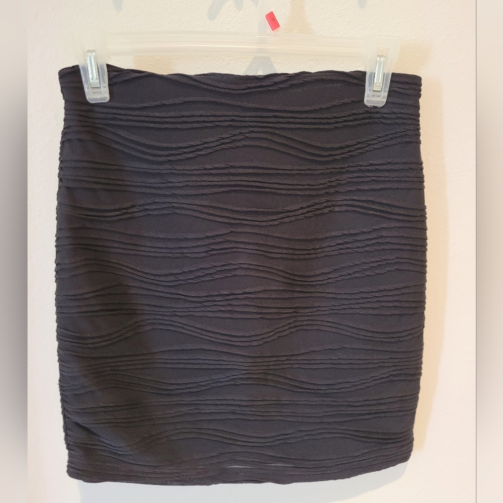 Elegant Black Textured Skirt